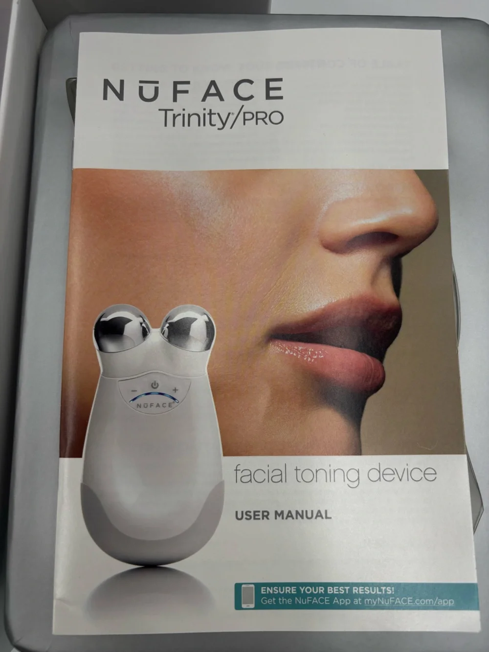 NuFACE Trinity Facial Toning Device w/ ELE Kit Teal New!!!!